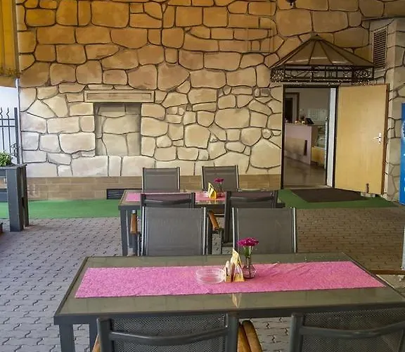 Hotel Tatra Nový Bydžov