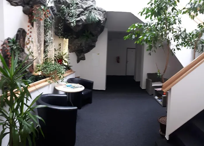 Tatra Hotel Nový Bydžov